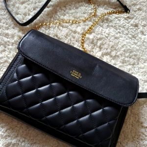 Vince Camuto purse